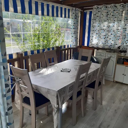 Joli Mobilhome Kamp alanı *
