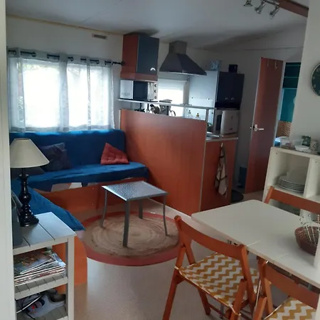 Joli Mobilhome Κάμπινγκ